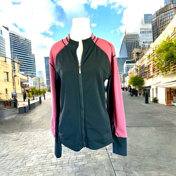 0 to 5 Athletic Jacket, Maroon and Black with Mesh, Size XL - Picture 1 of 7